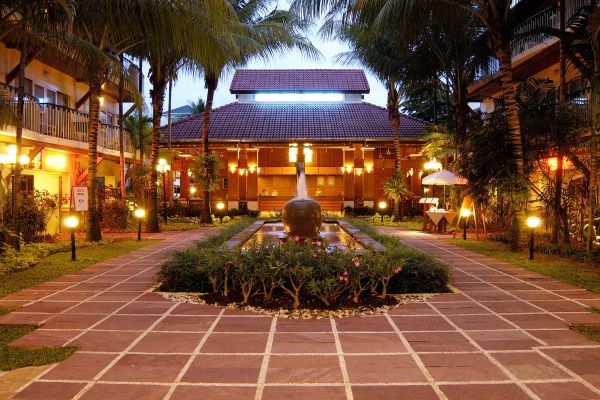 Horizon Patong Beach Resort and Spa (Ban Patong)